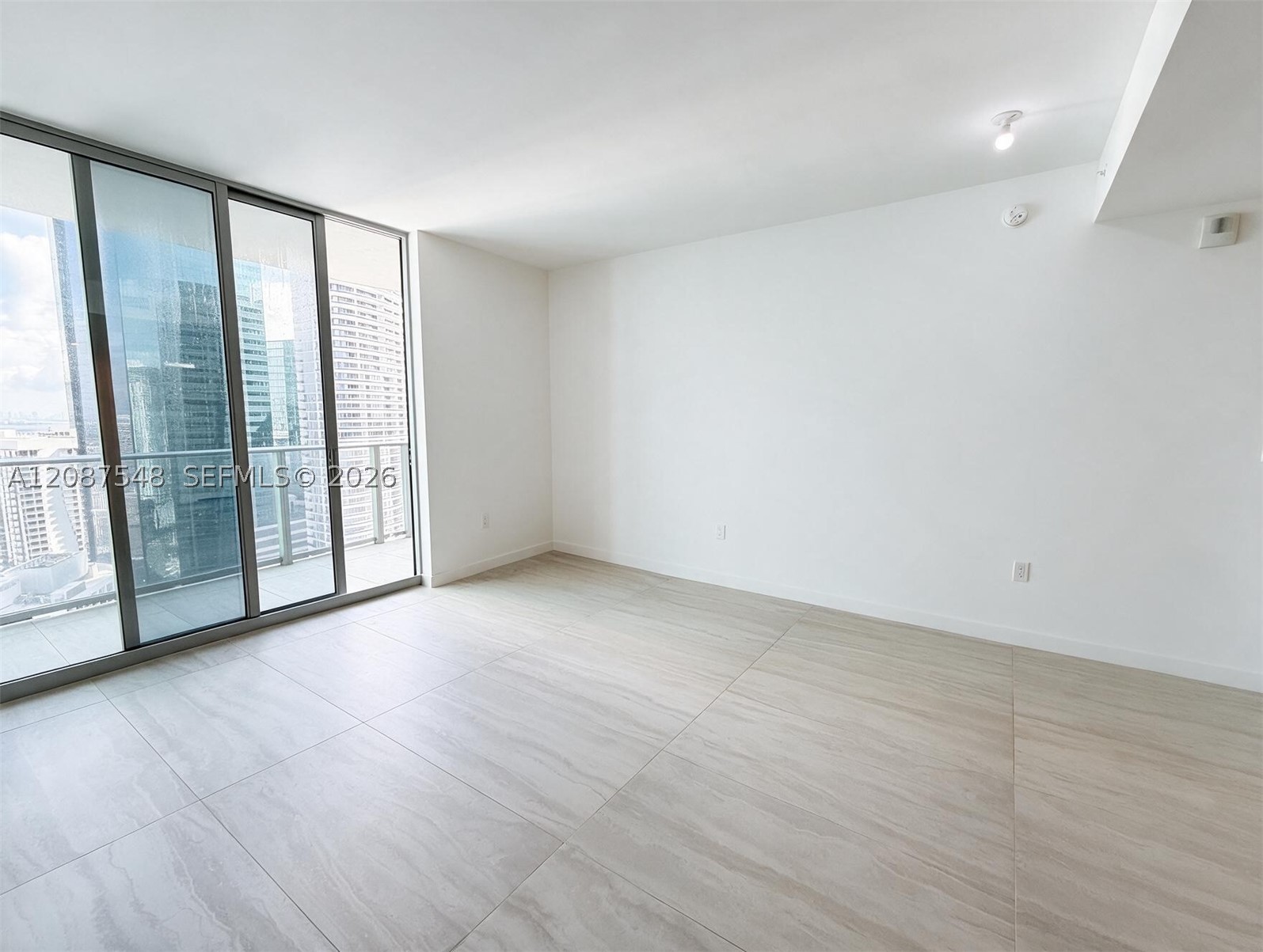 image Viceroy Brickell Residences8