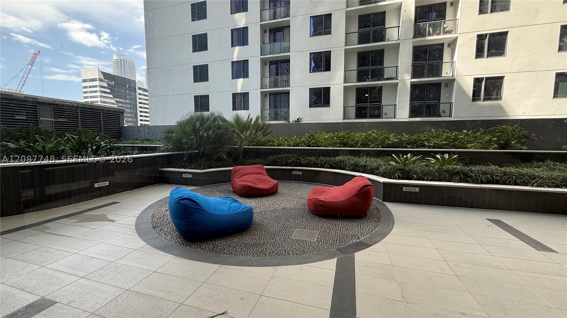 image Brickell Heights West24