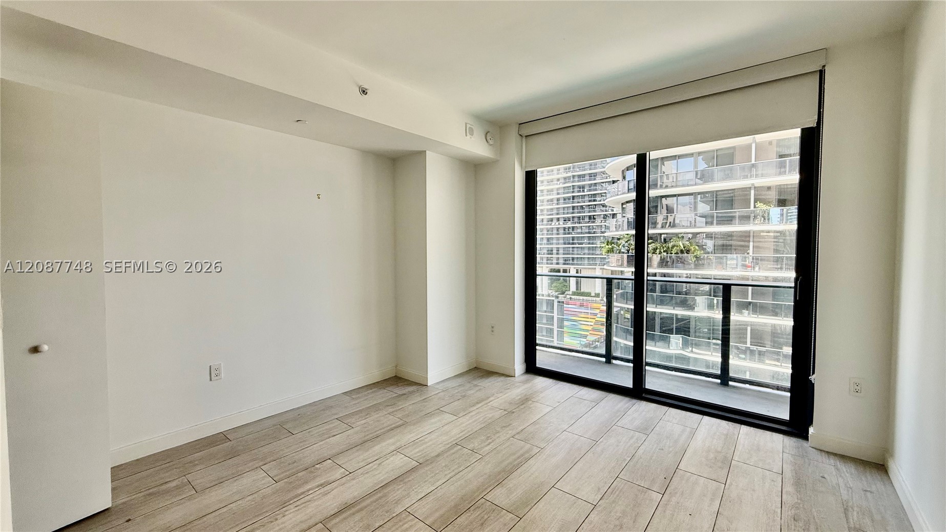 image Brickell Heights West2