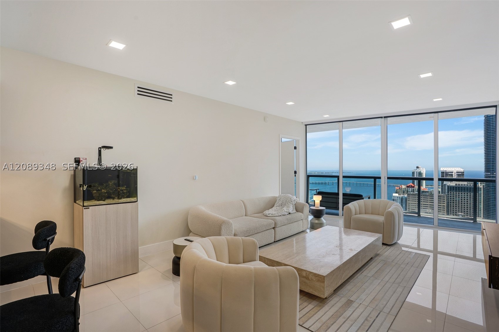 495 Brickell Ave #5005