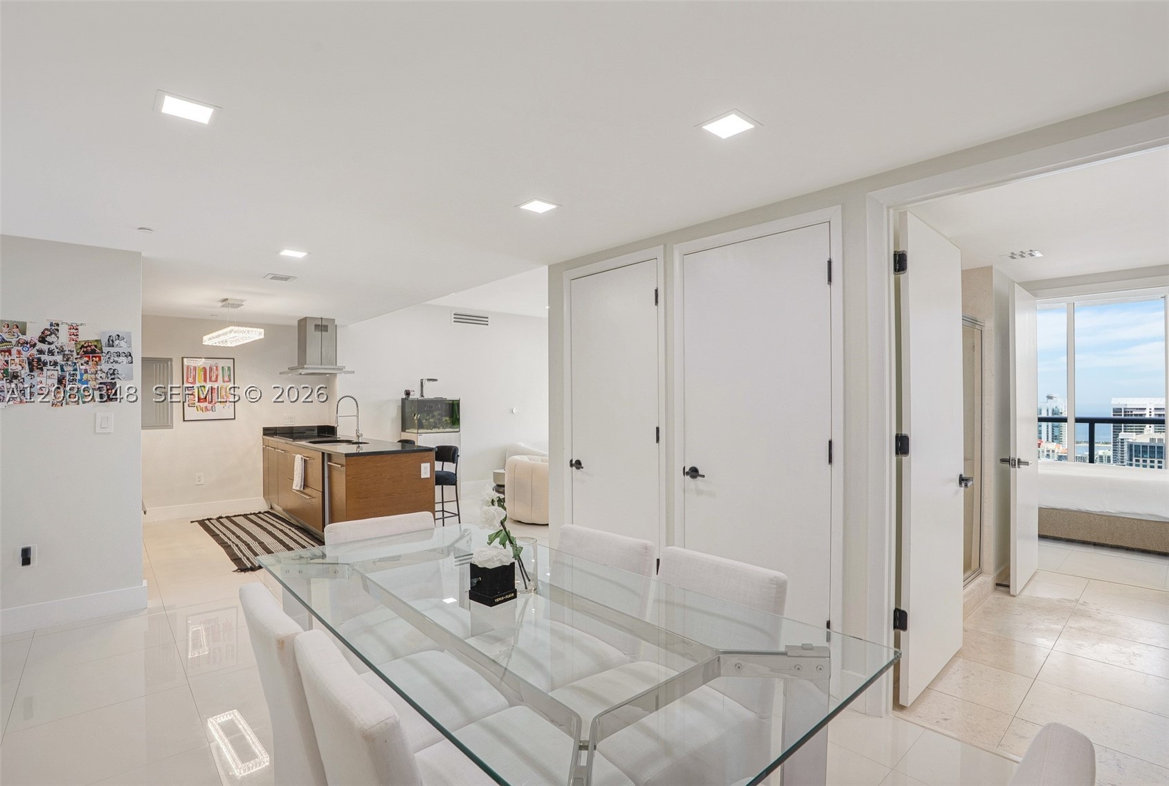 image Icon Brickell II18