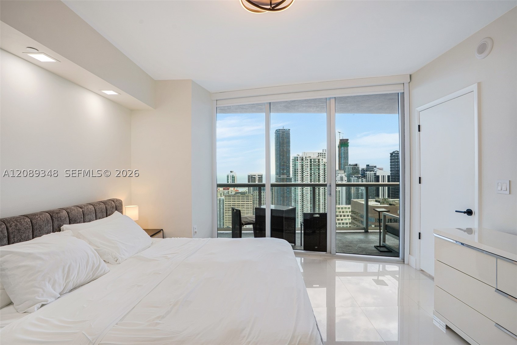 image Icon Brickell II21