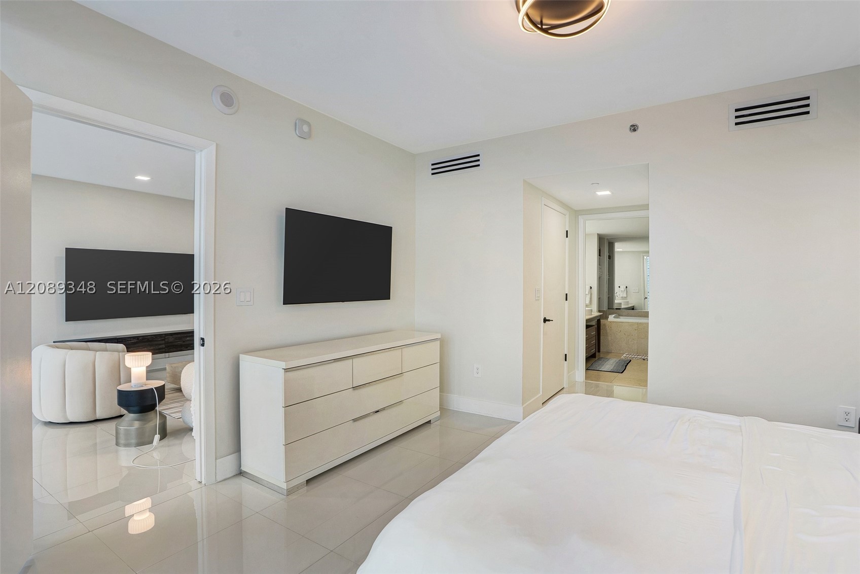 image Icon Brickell II23