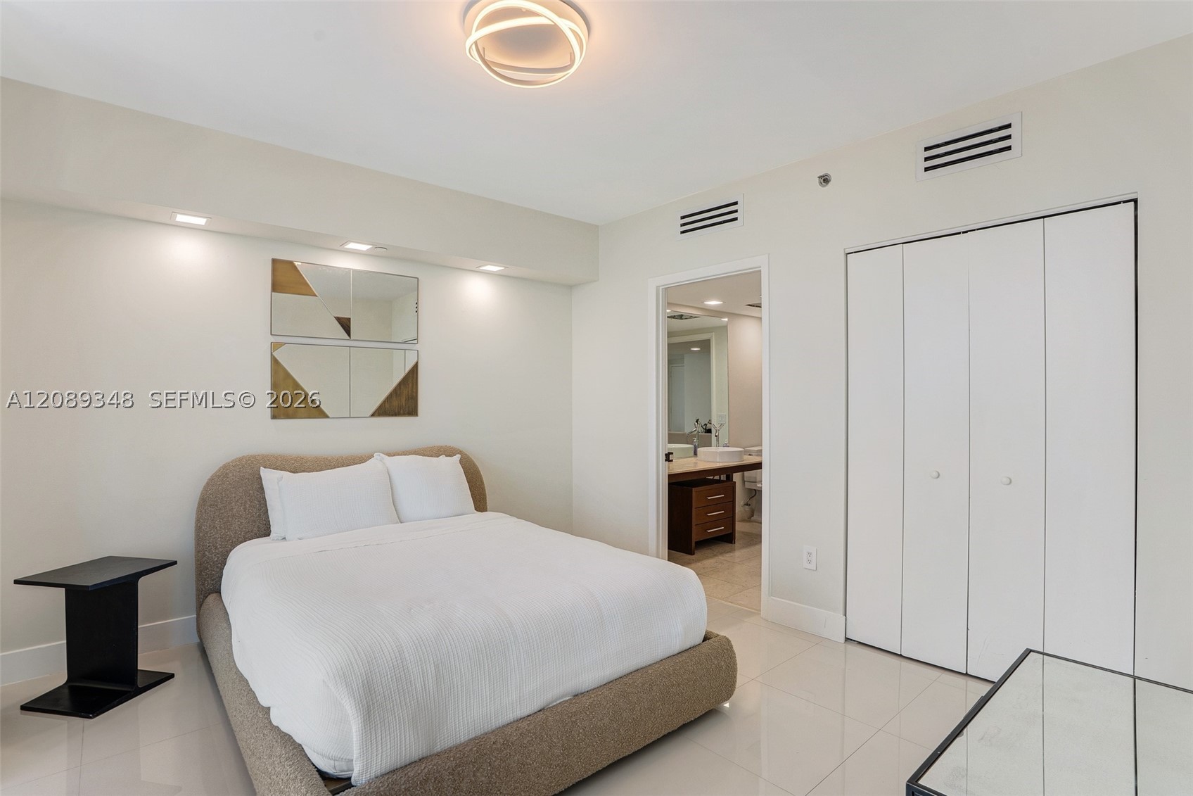 image Icon Brickell II32
