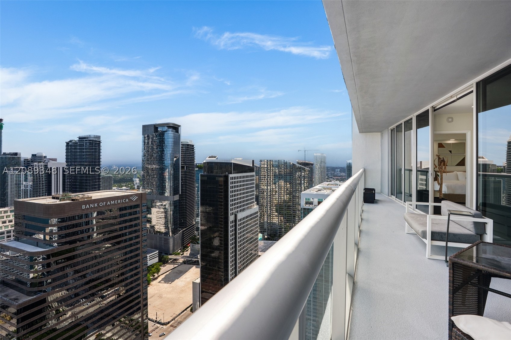 image Icon Brickell II6