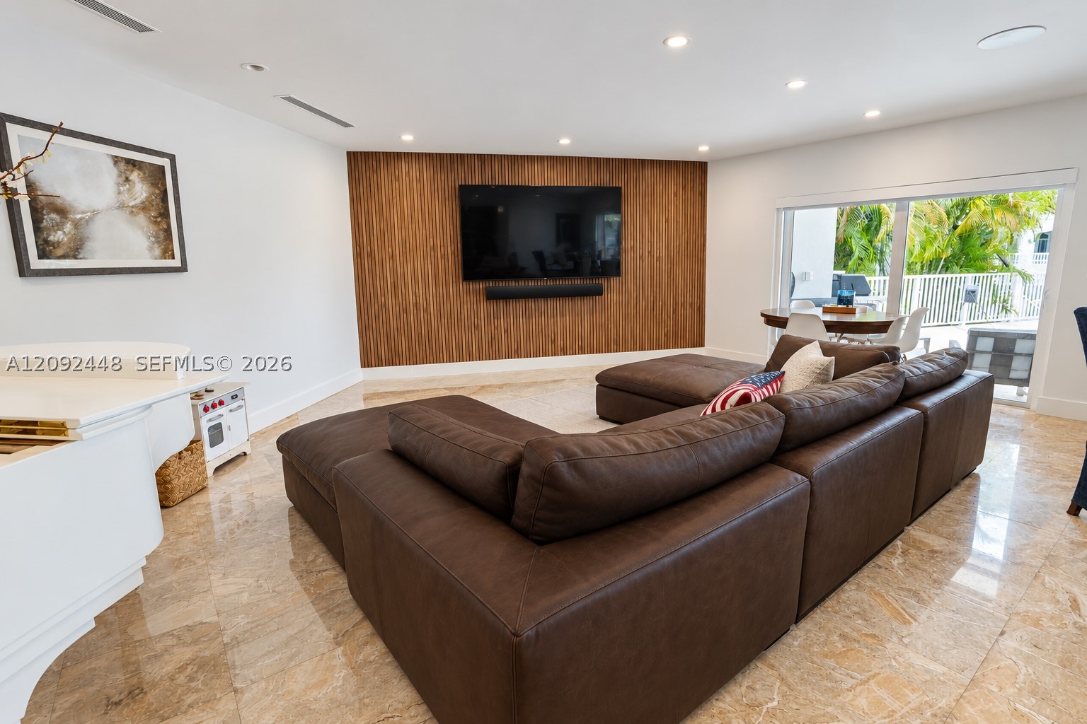 705 Bella Vis Ave Coral Gables, FL 33156