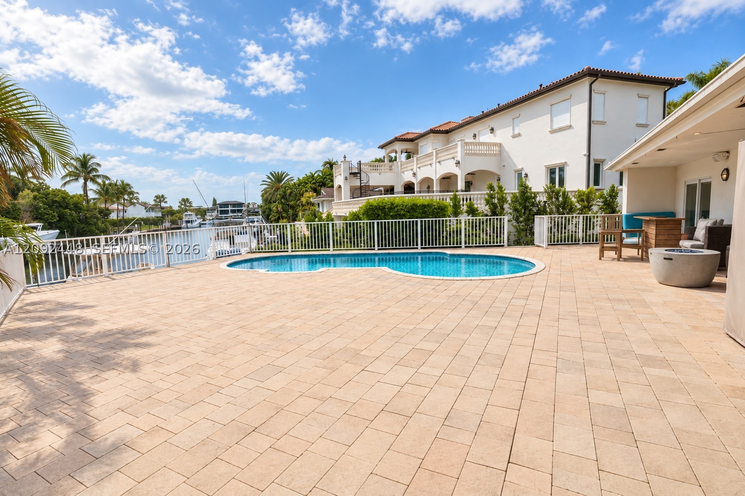 705 Bella Vis Ave Coral Gables, FL 33156