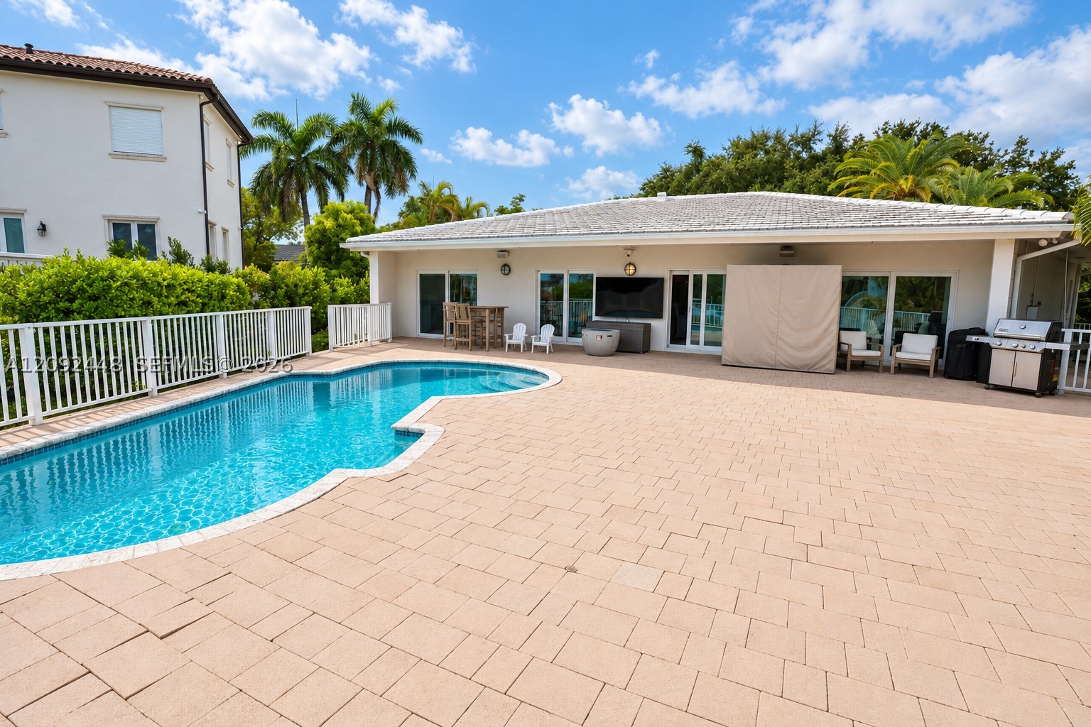 705 Bella Vis Ave Coral Gables, FL 33156