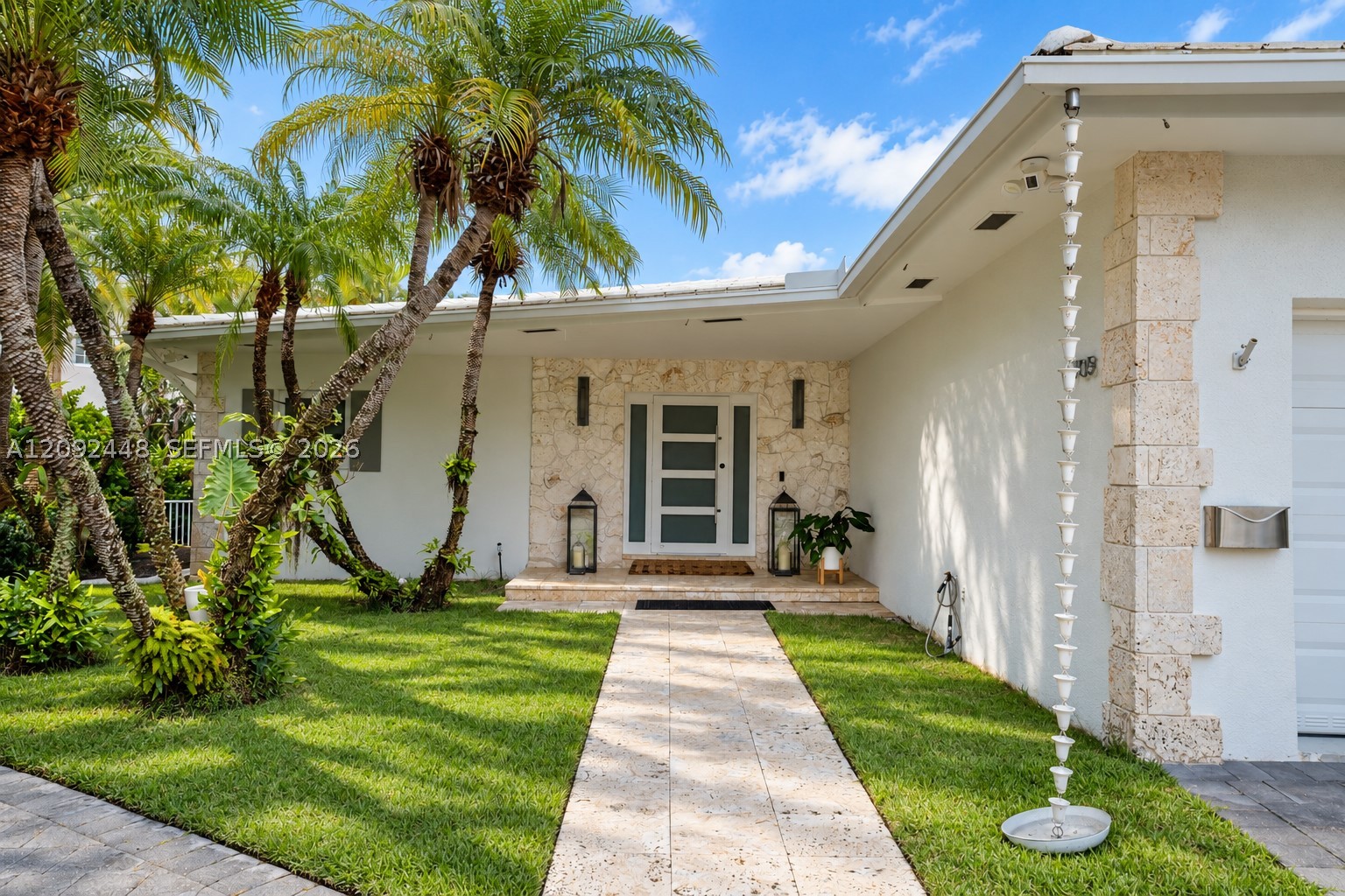 705 Bella Vis Ave Coral Gables, FL 33156