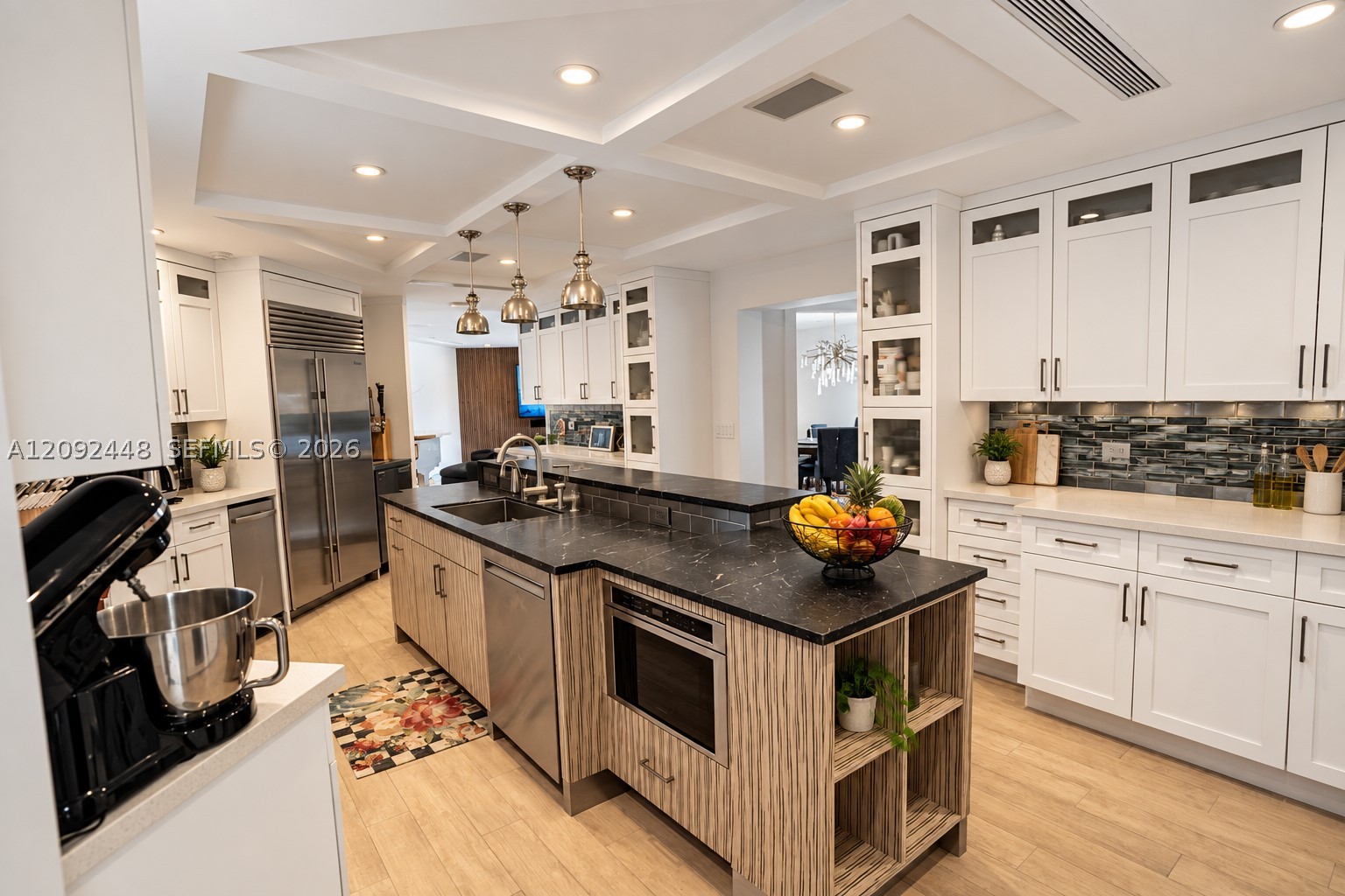 705 Bella Vis Ave Coral Gables, FL 33156