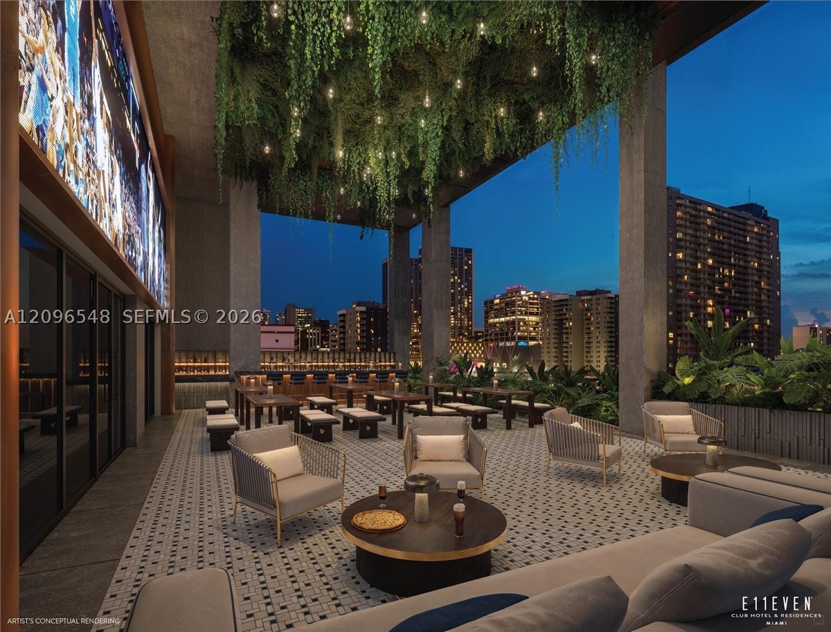 image E11EVEN Hotel & Residences17