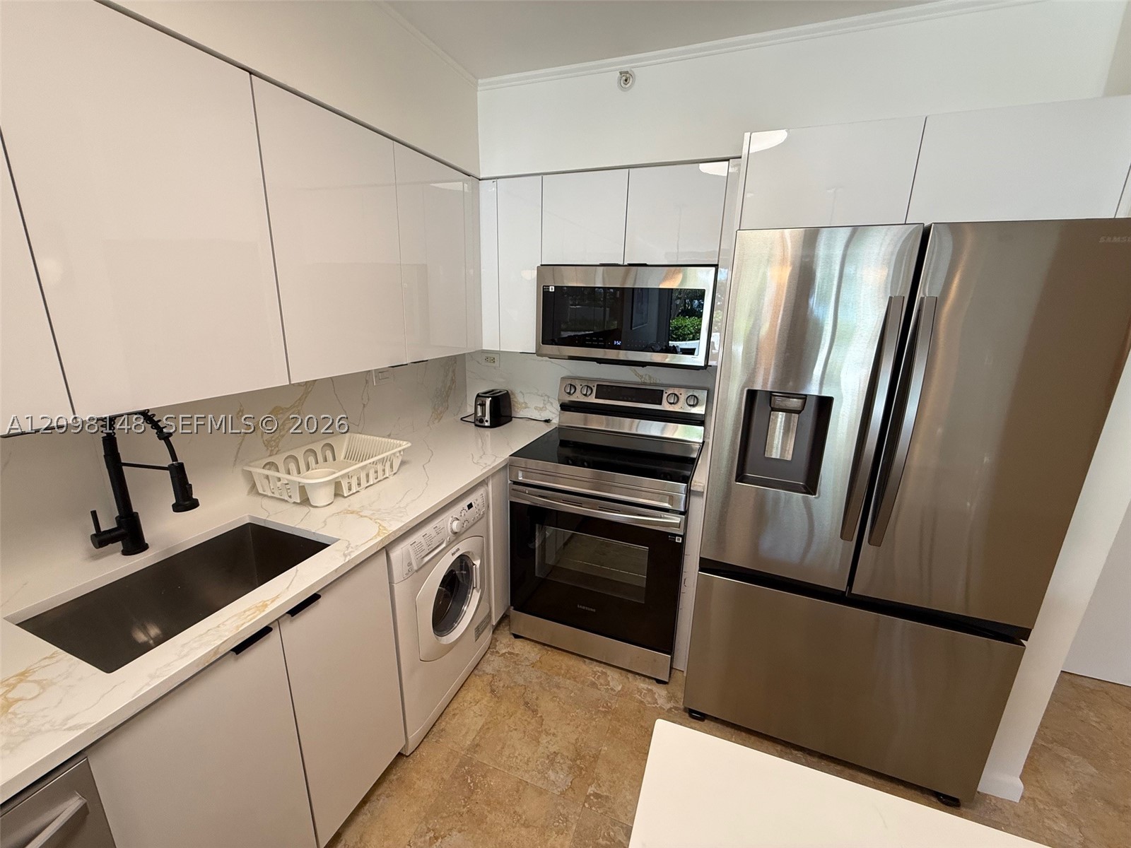 1500 Bay Rd #122S Miami Beach, FL 33139
