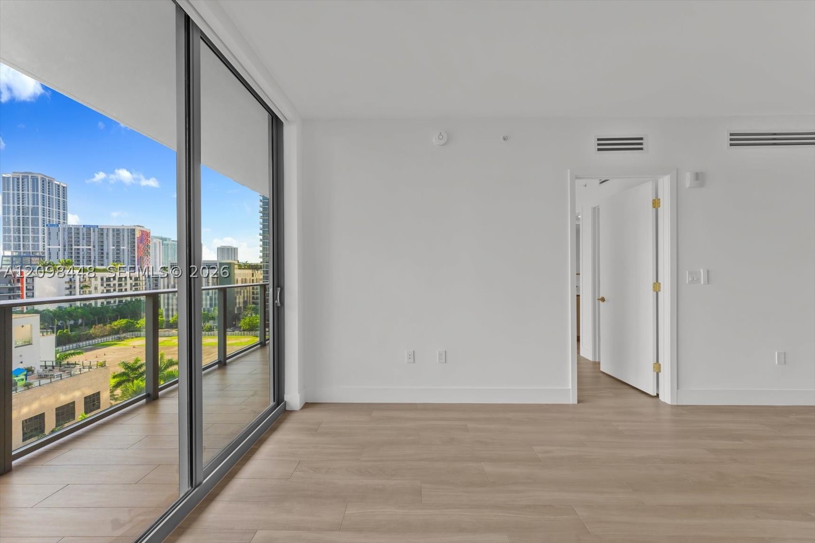 image The Standard Residences Midtown Miami7