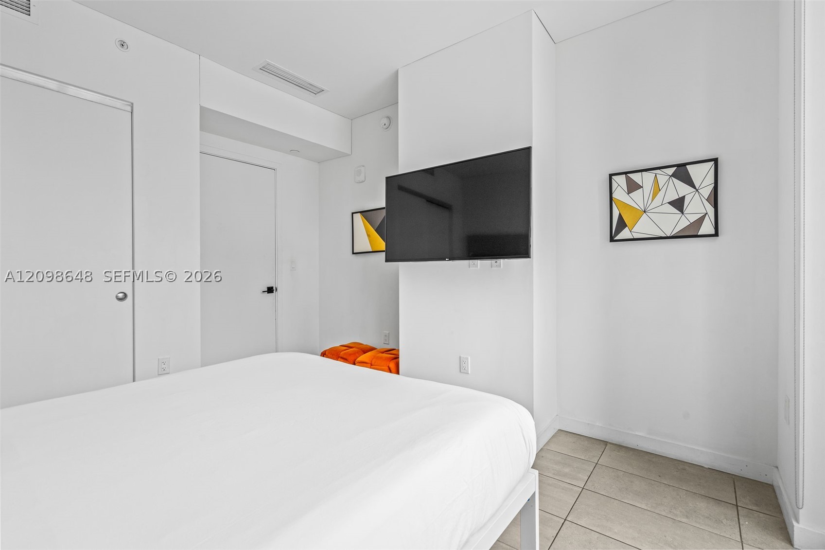 227 NE 2nd St #3106 Miami, FL 33132