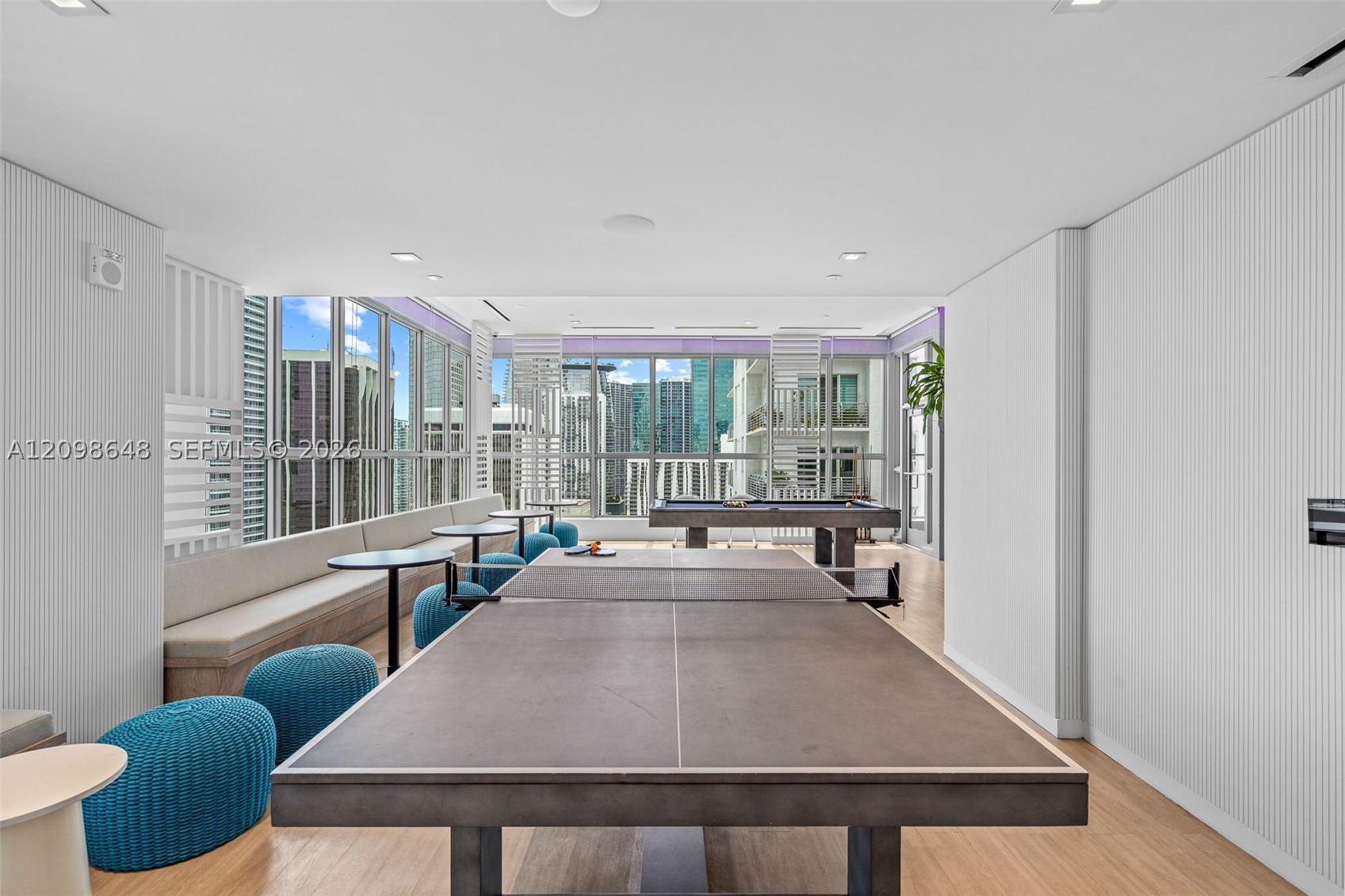 227 NE 2nd St #3106 Miami, FL 33132