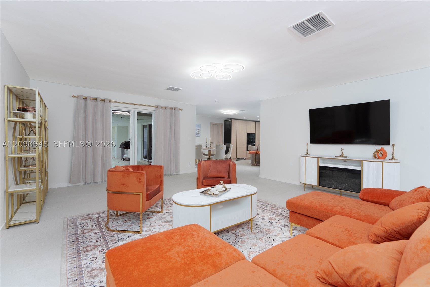 5419 NE 22nd Ave Fort Lauderdale, FL 33308