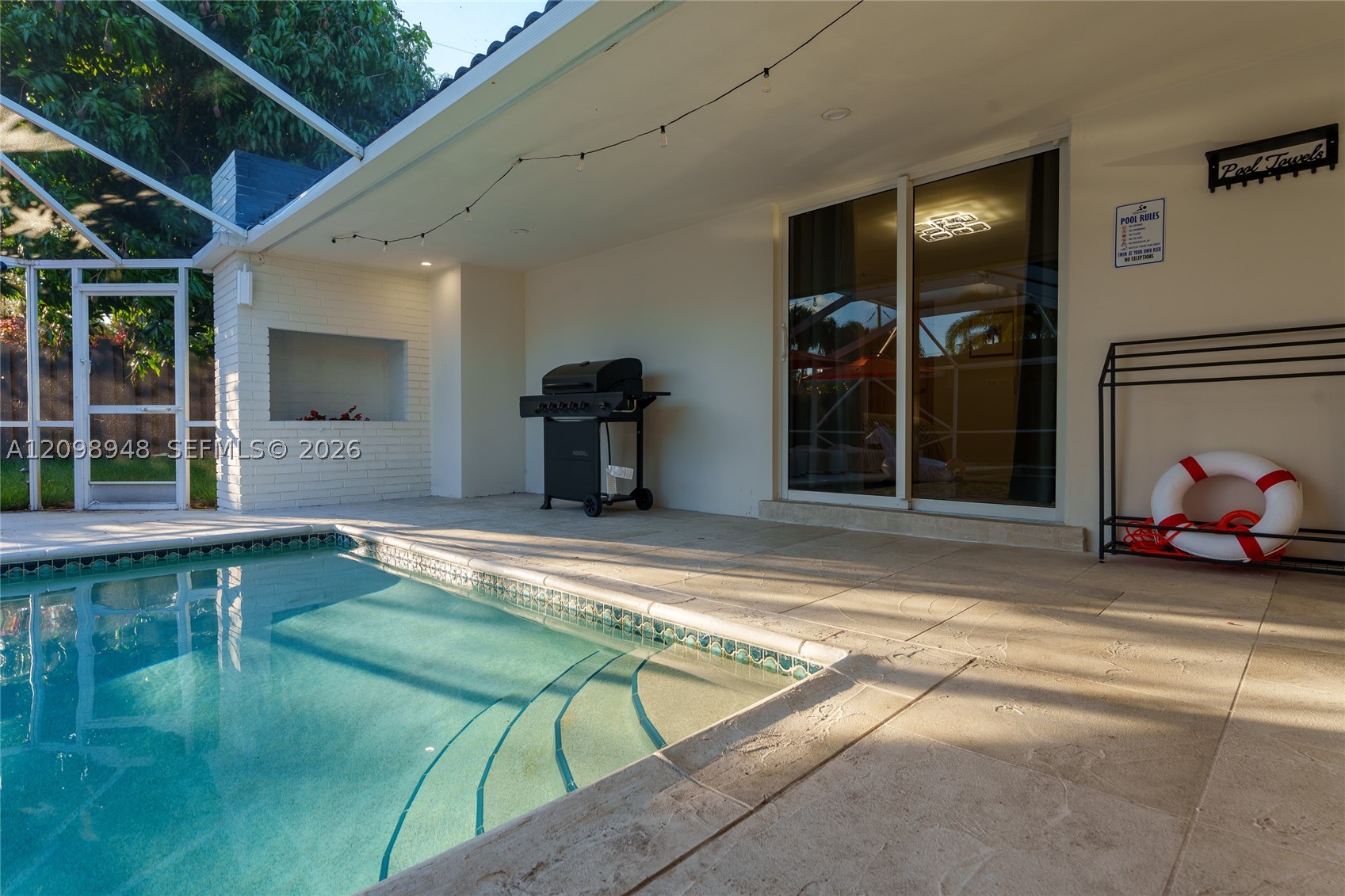 5419 NE 22nd Ave Fort Lauderdale, FL 33308