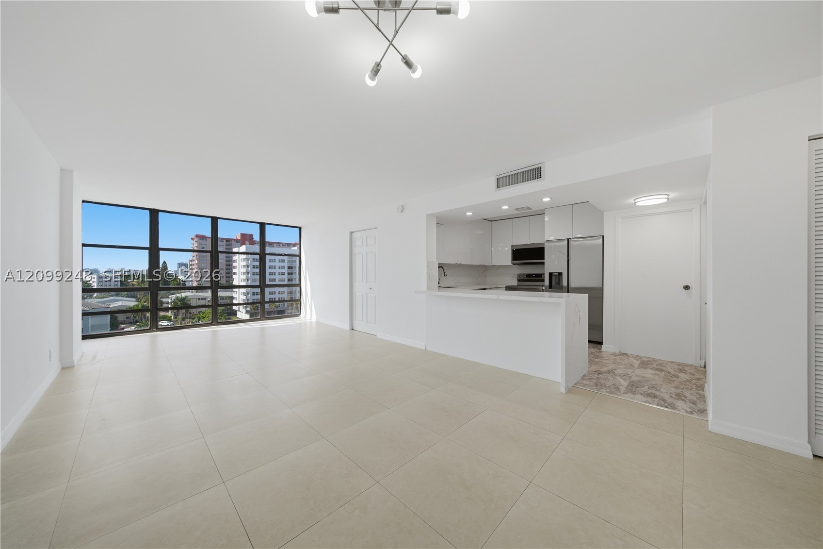2049 S Ocean Dr #703