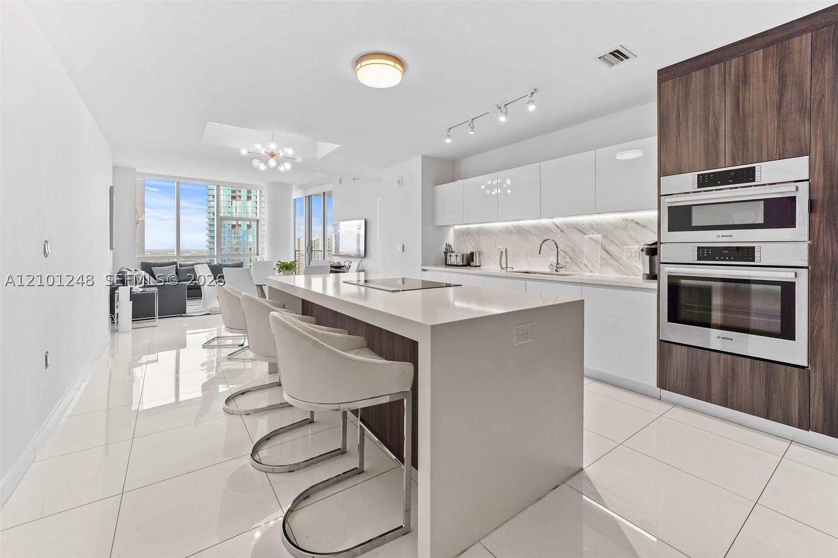851 NE 1st Ave #2601