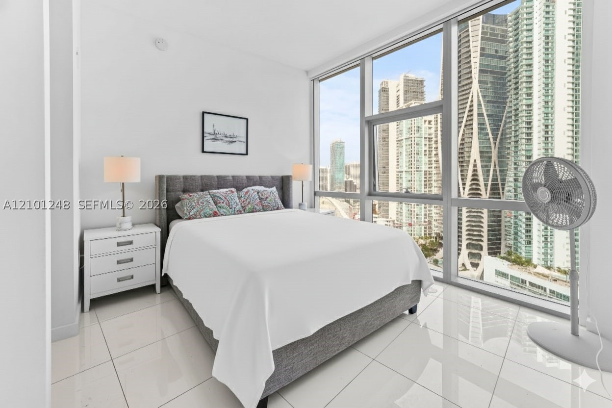image Paramount Miami Worldcenter10