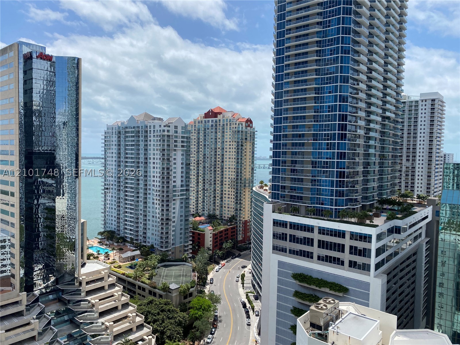 image The Plaza on Brickell West2