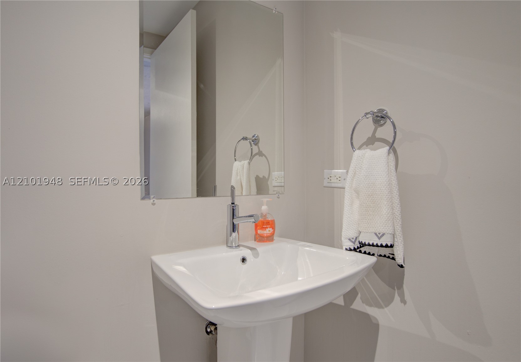 image 2 Midtown9