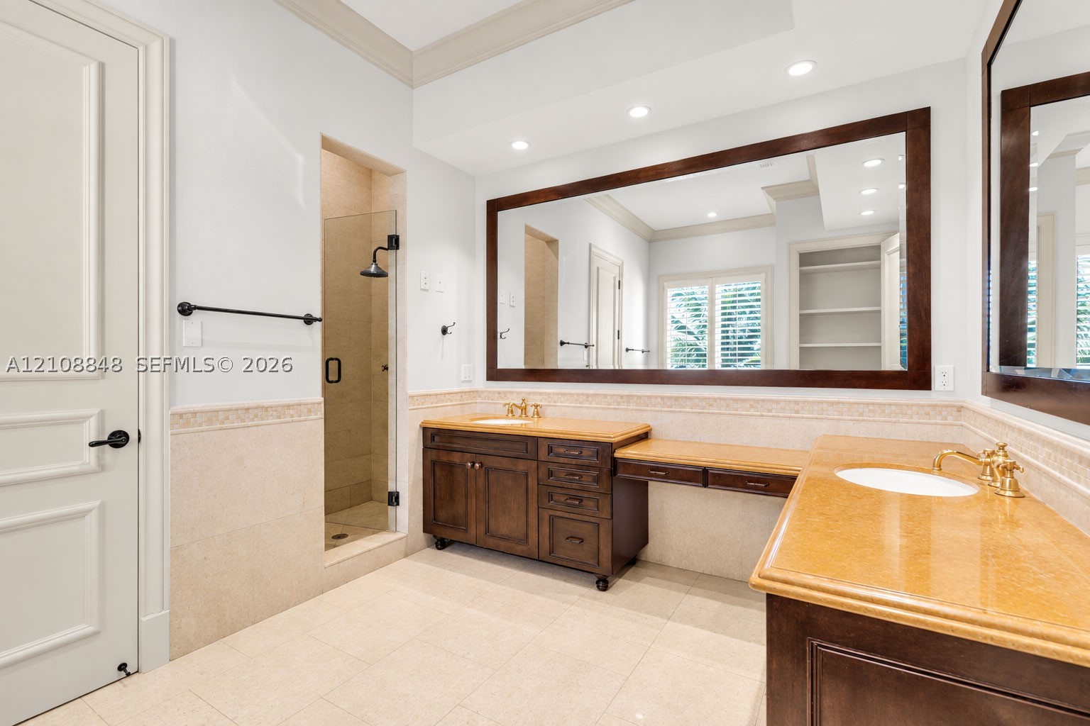 4815 University Dr Coral Gables, FL 33146