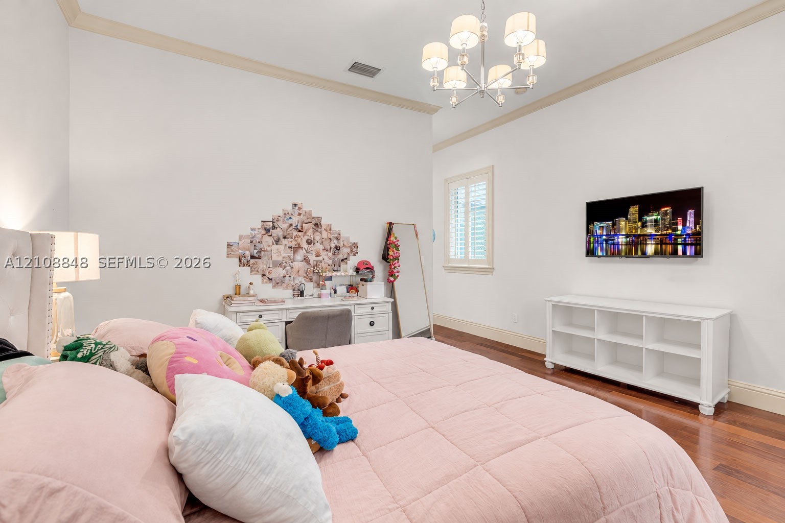4815 University Dr Coral Gables, FL 33146