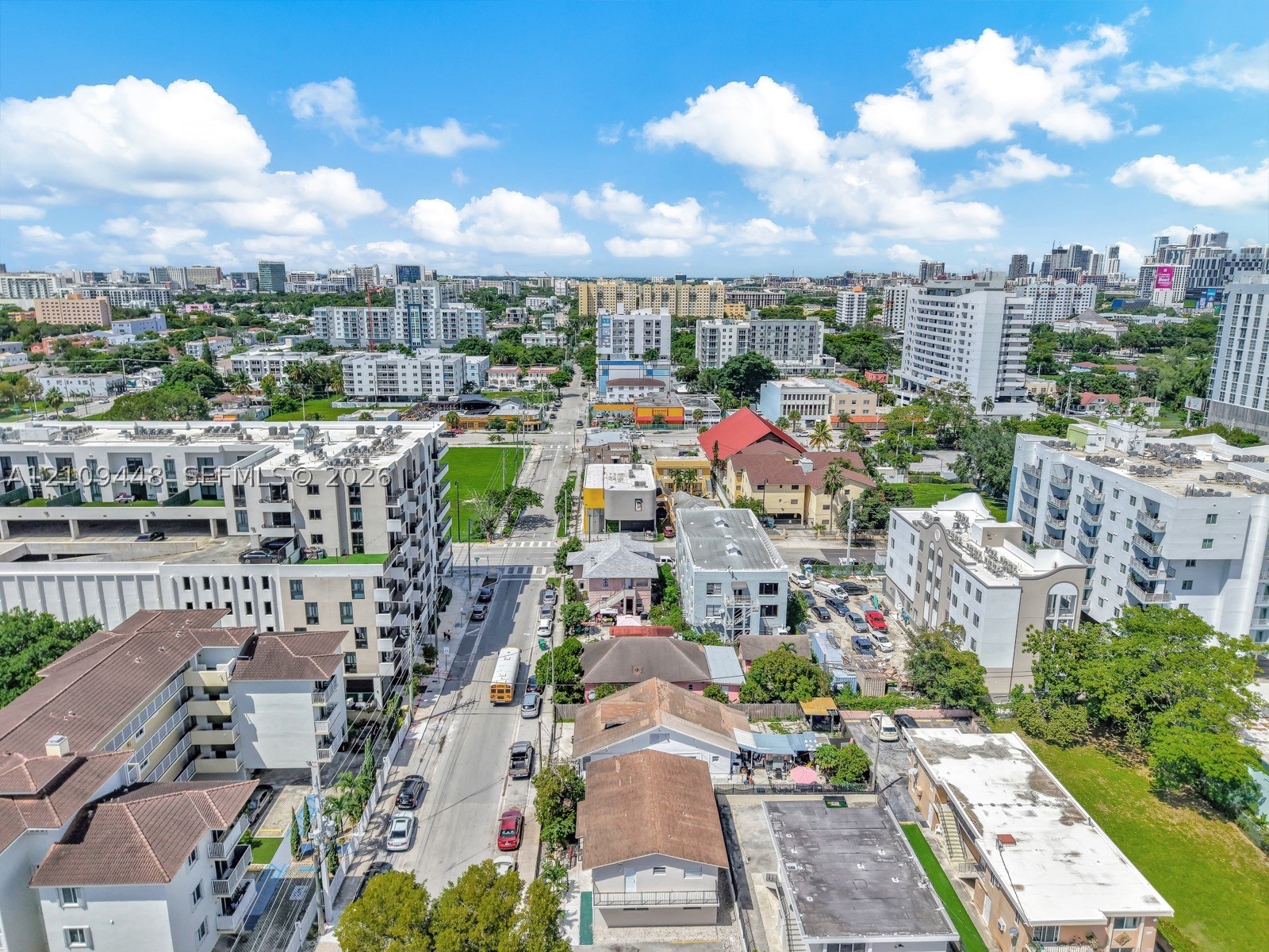 676 SW 1st St Miami, FL 33130