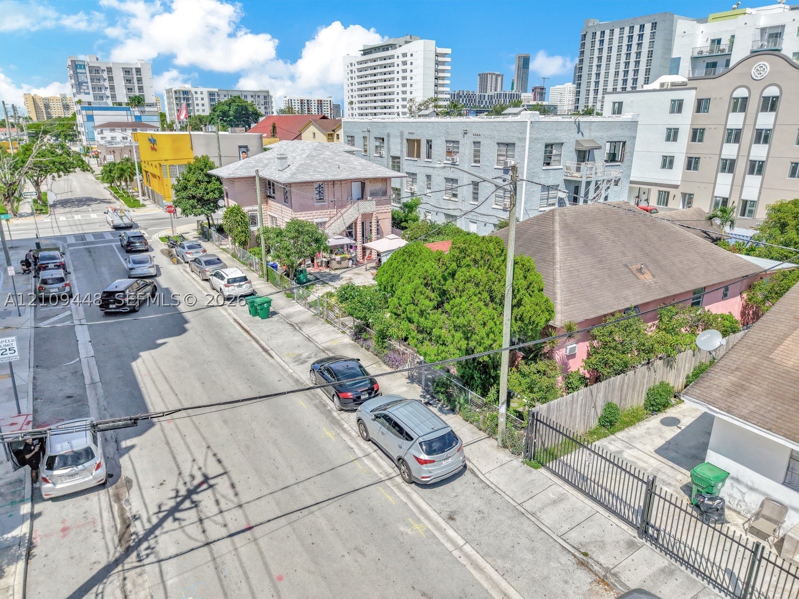 676 SW 1st St Miami, FL 33130