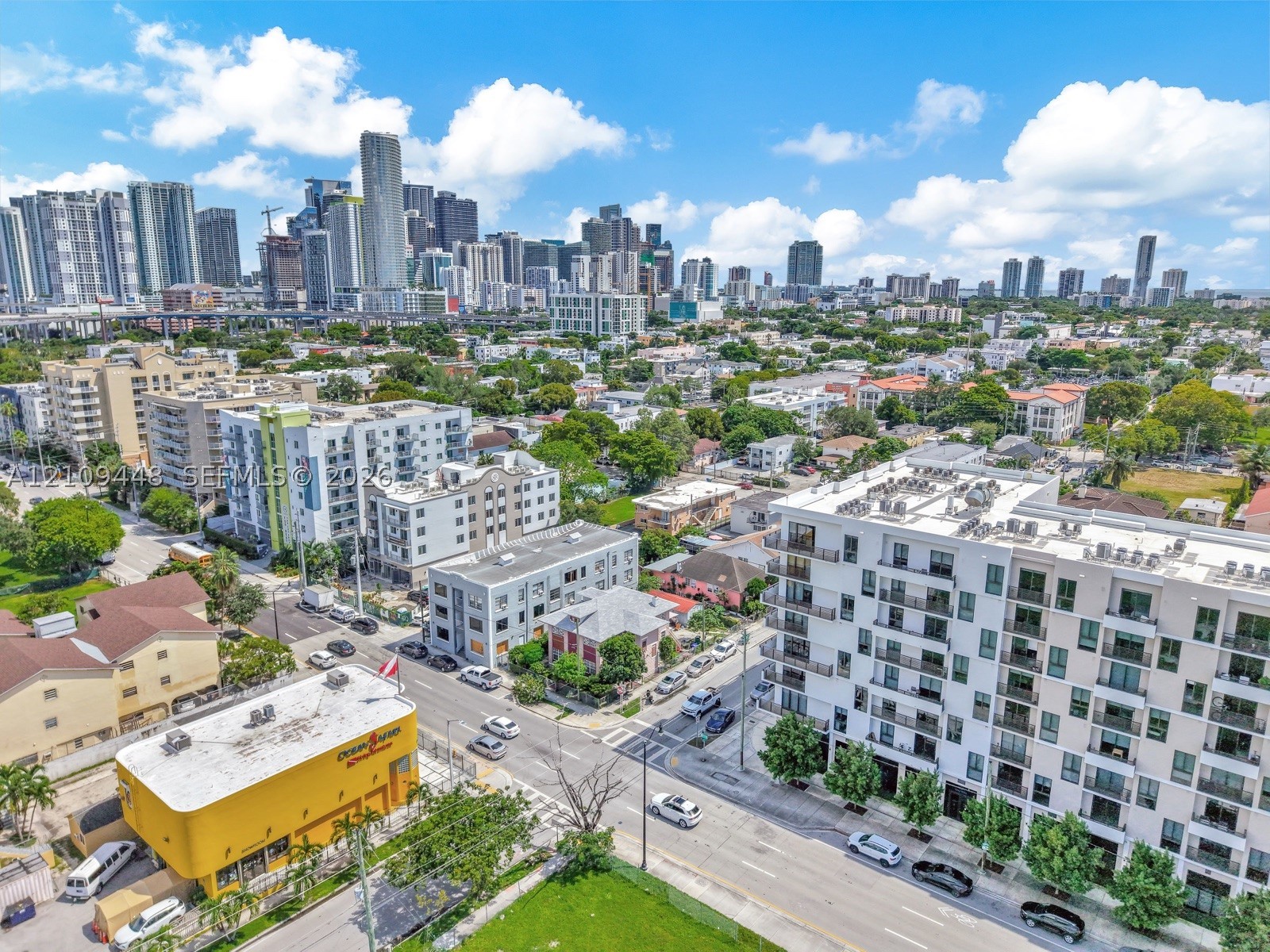 676 SW 1st St Miami, FL 33130