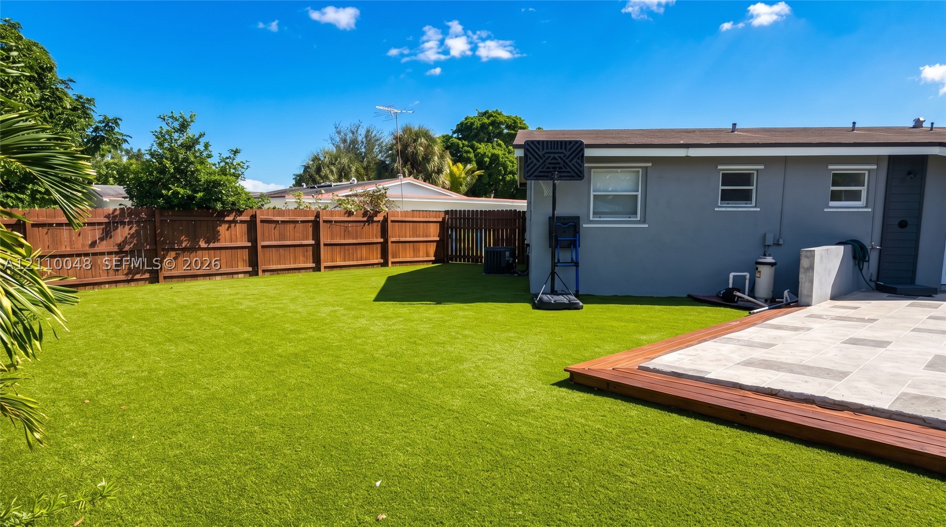 3649 SW 16th St Fort Lauderdale, FL 33312