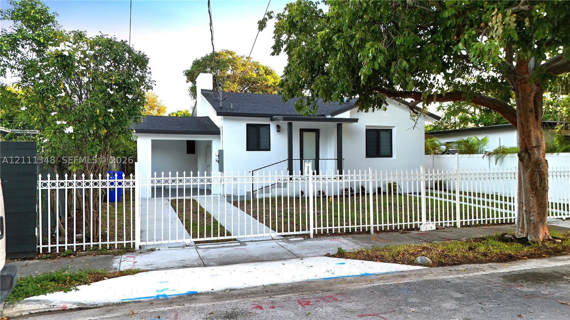 111 NW 42nd St