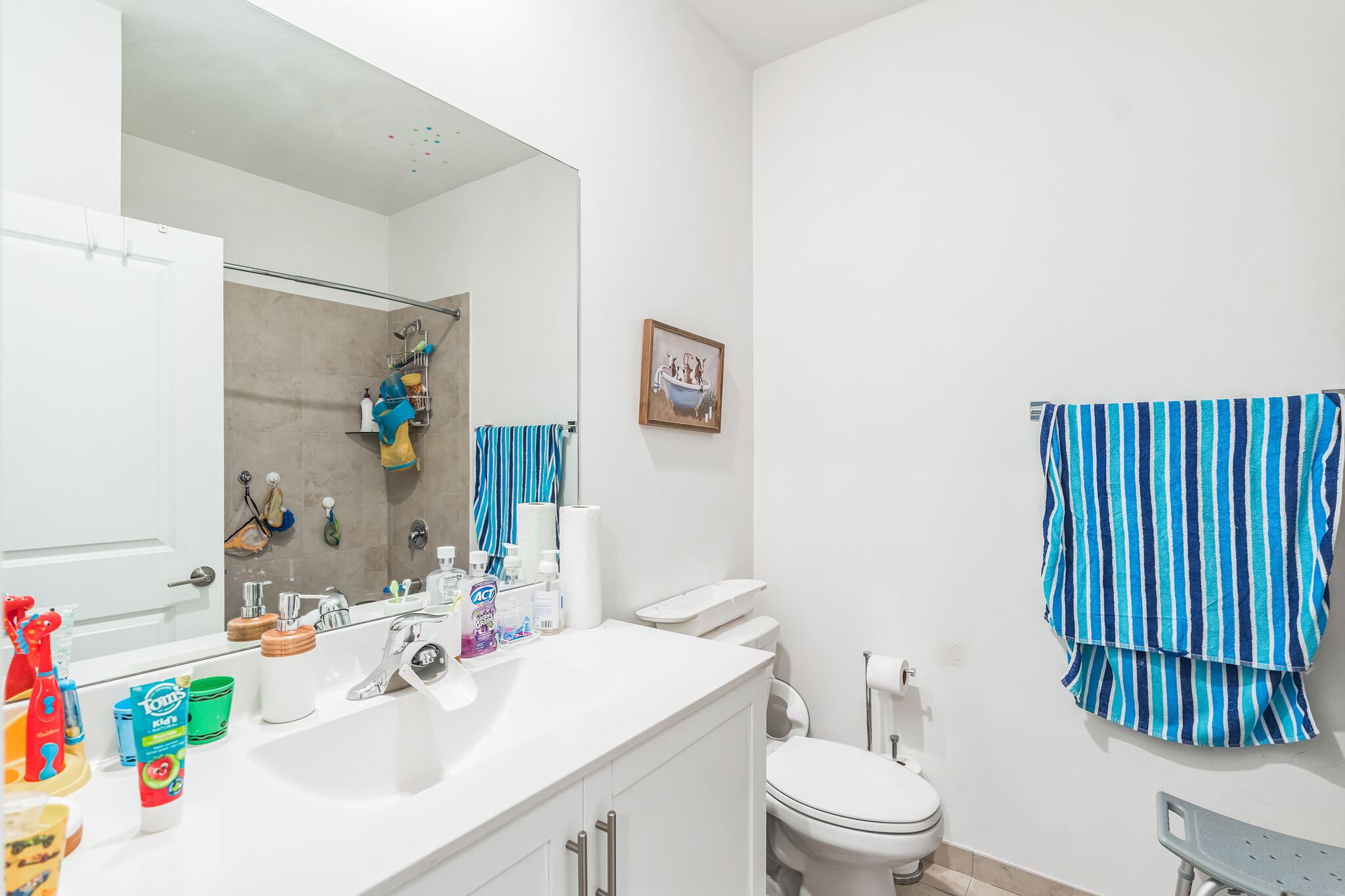 230 NE 208th #230 North Miami Beach, FL 33179