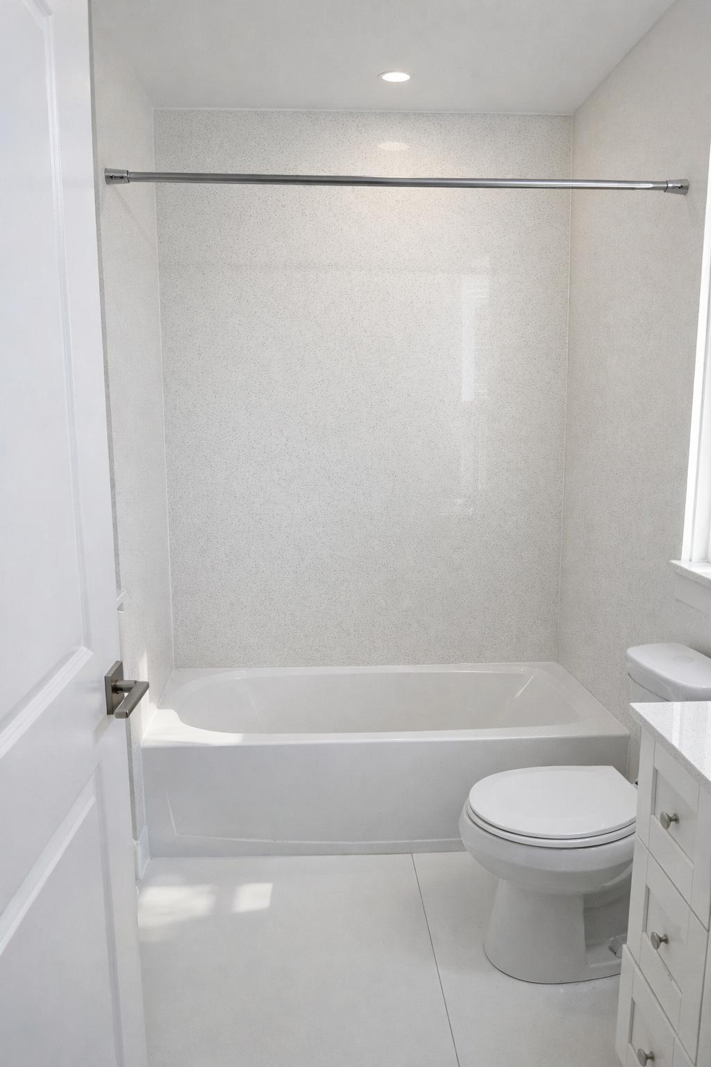 6970 NW 177th #M101 Hialeah, FL 33015