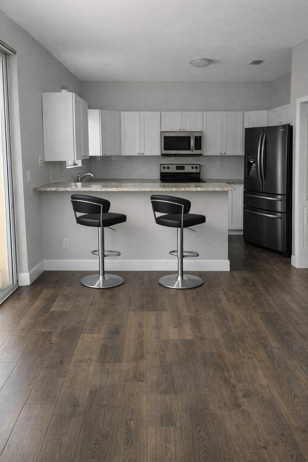 6970 NW 177th #M101 Hialeah, FL 33015