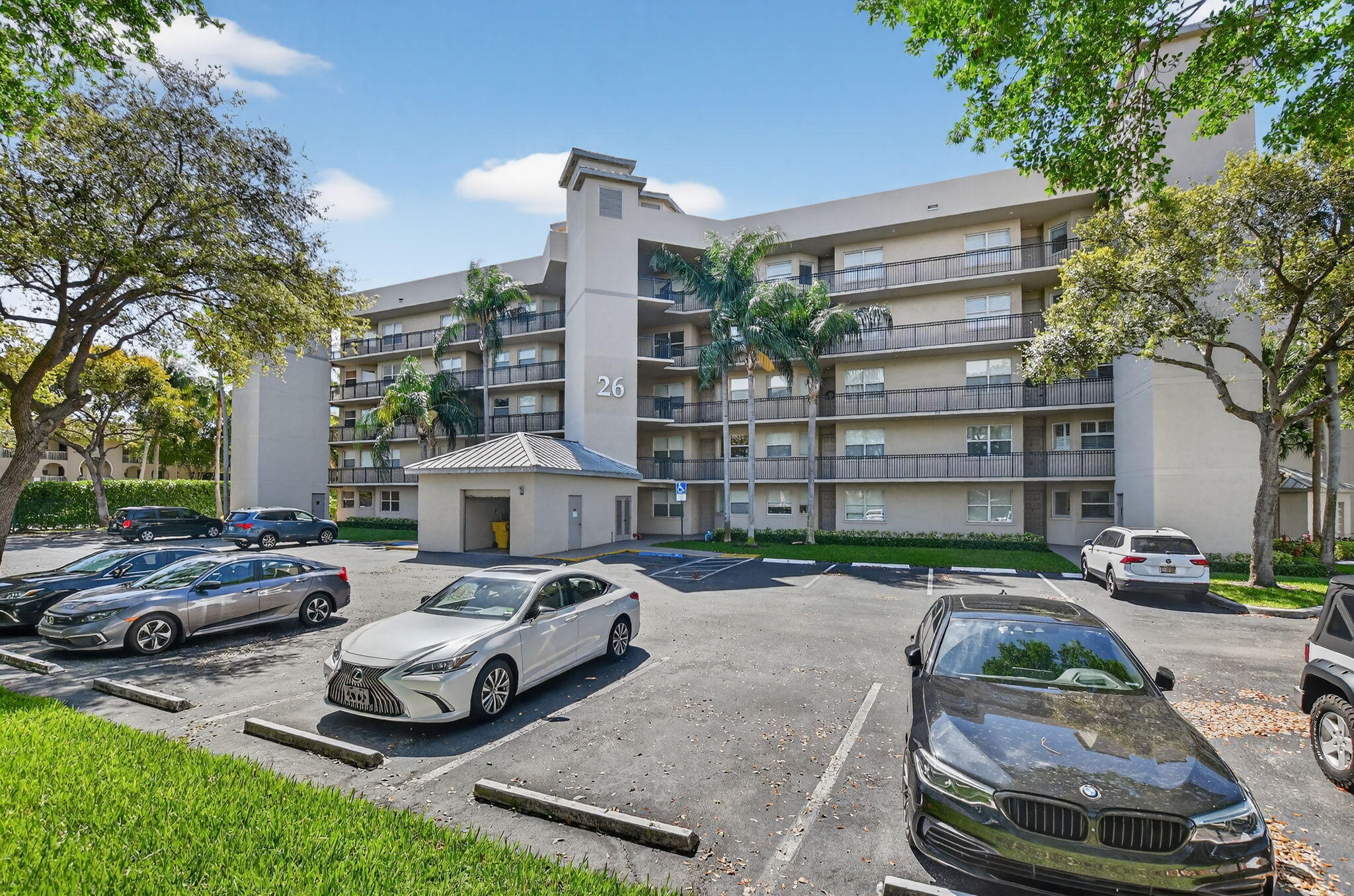 26 Royal Palm #403
