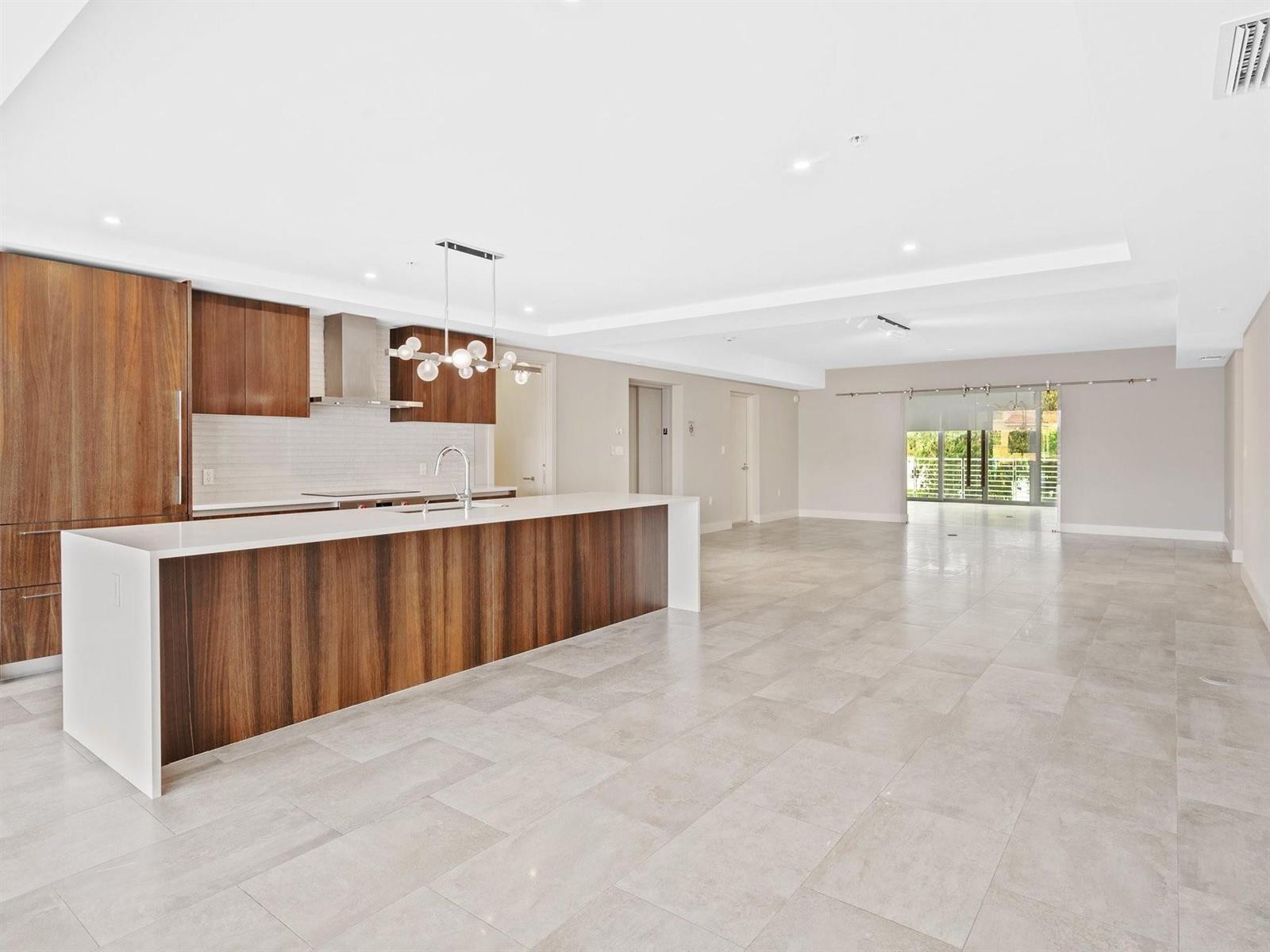 133 Isle Of Venice #201 Fort Lauderdale, FL 33301