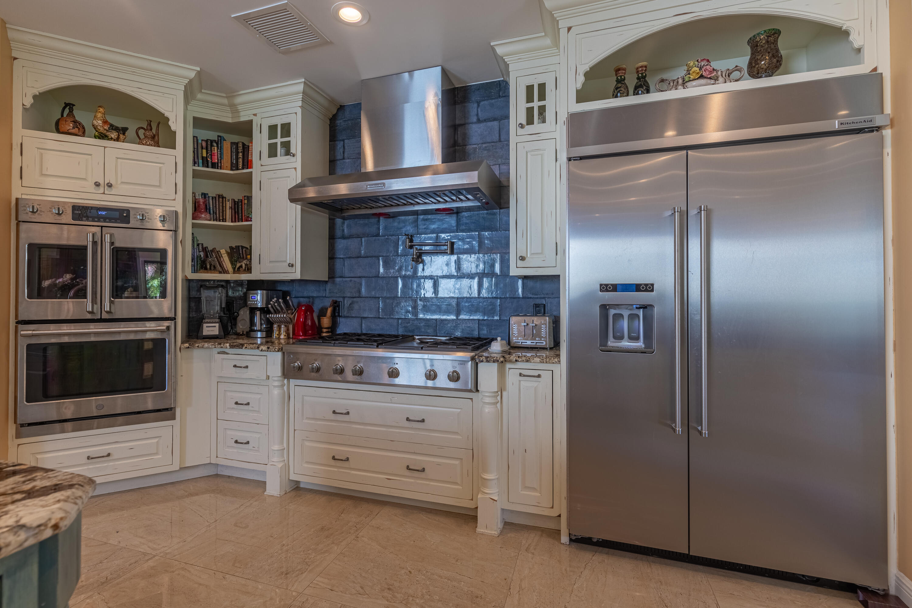 2943 B Loxahatchee Groves, FL 33470