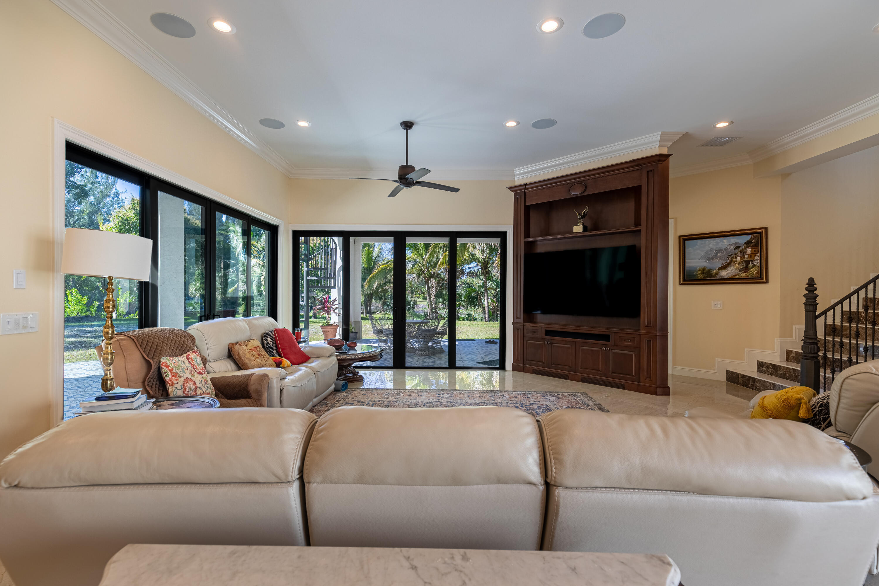 2943 B Loxahatchee Groves, FL 33470