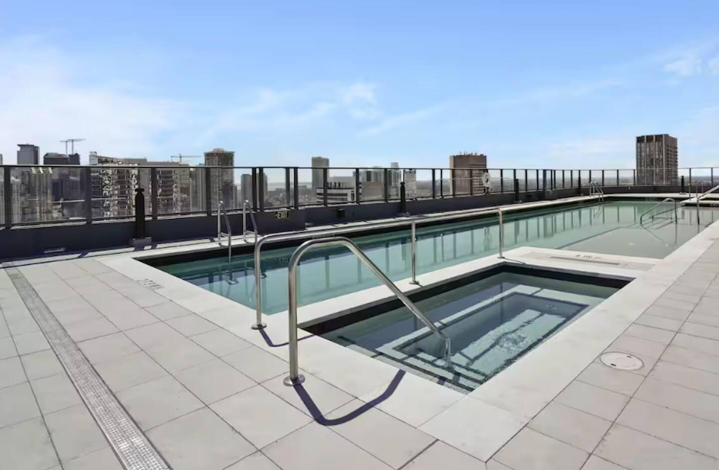 image 501 FIRST Residences23