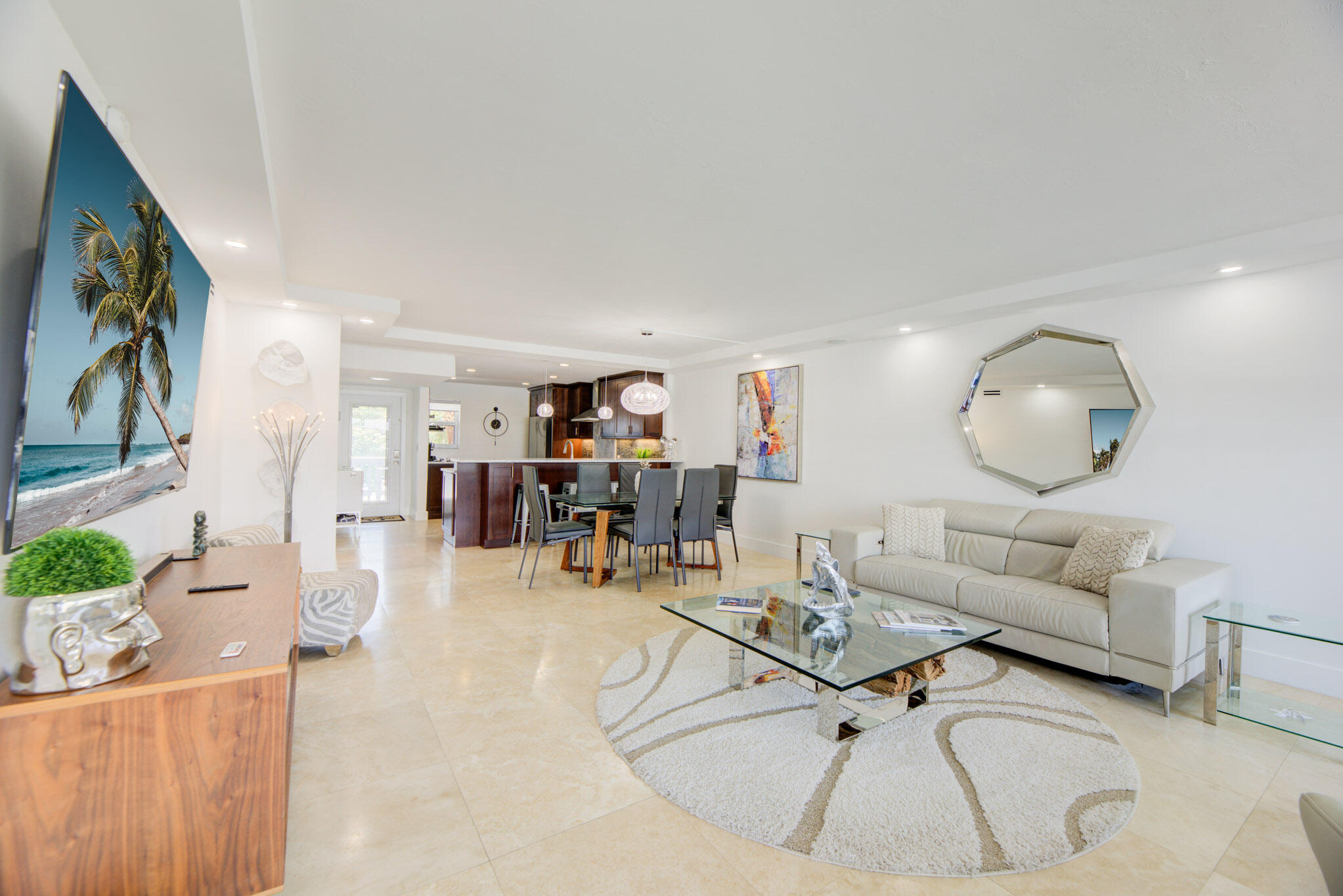 3121 NE 51st #305e Fort Lauderdale, FL 33308