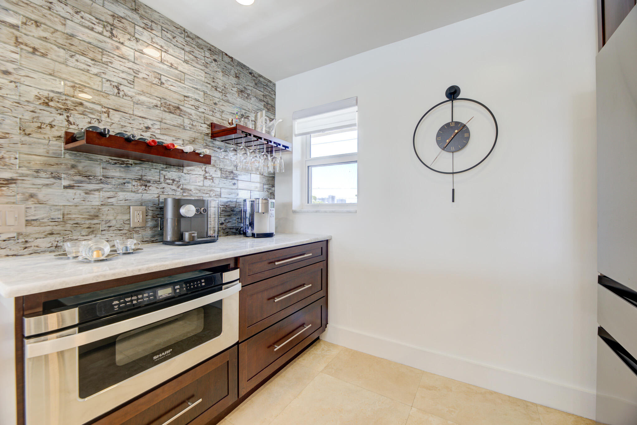 3121 NE 51st #305e Fort Lauderdale, FL 33308