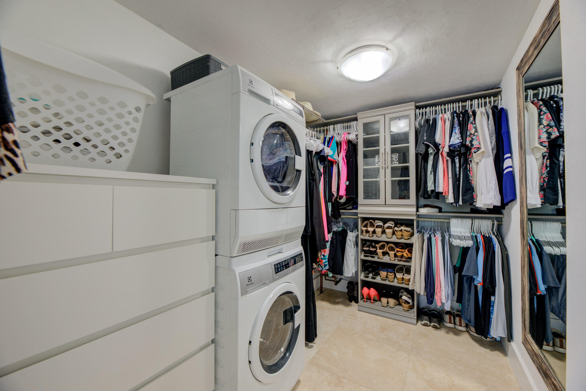 3121 NE 51st #305e Fort Lauderdale, FL 33308