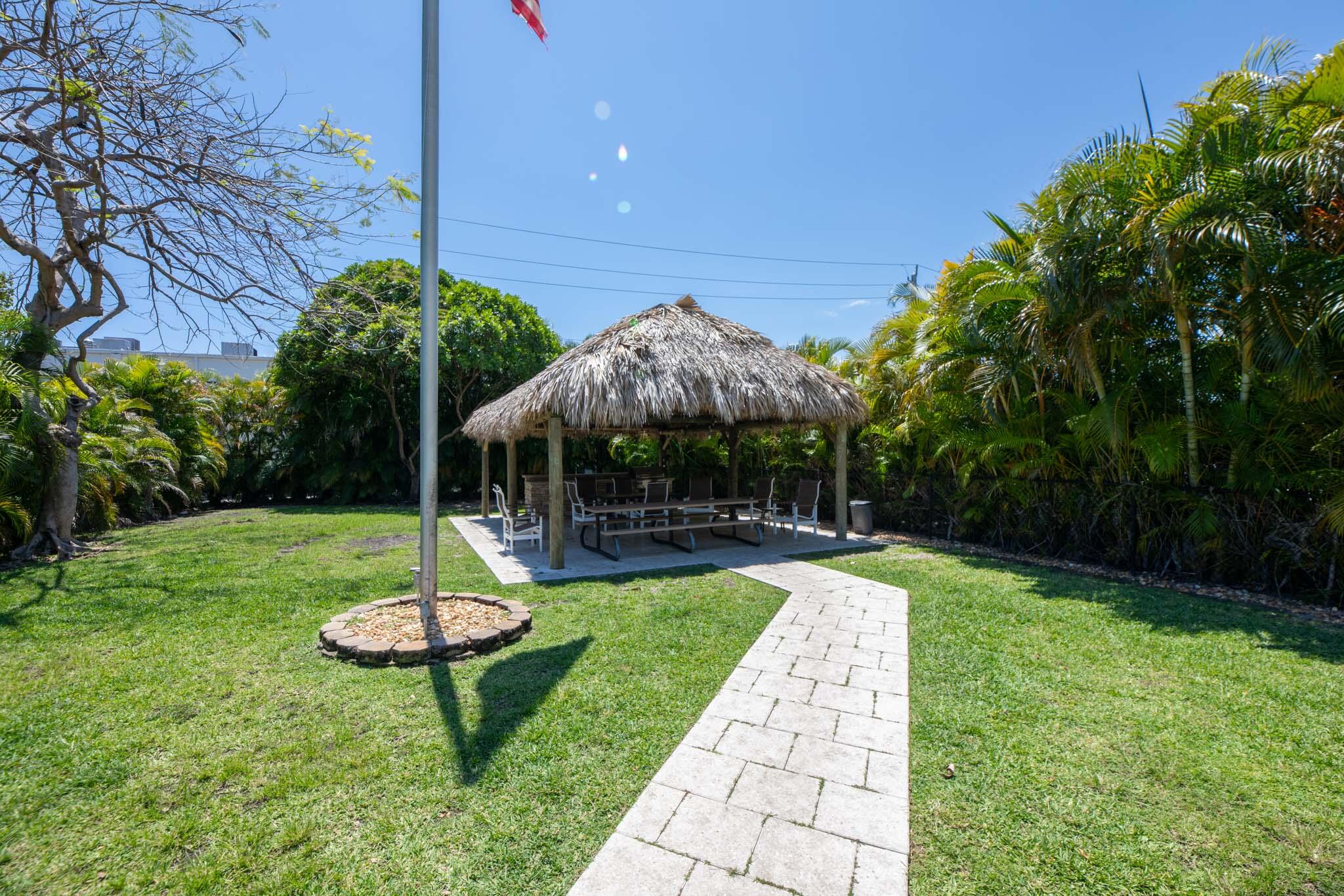 3121 NE 51st #305e Fort Lauderdale, FL 33308