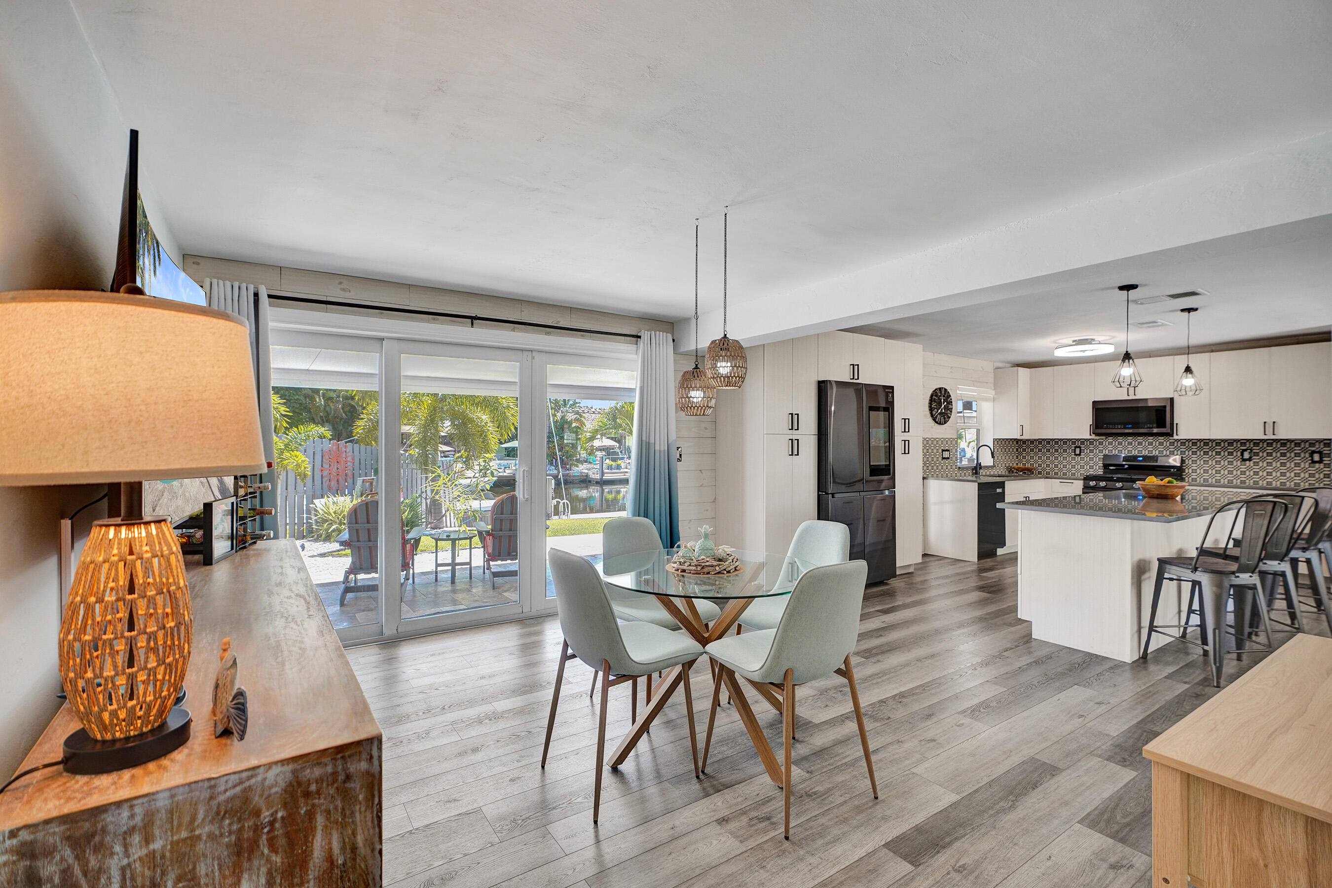 1221 SE 3rd Pompano Beach, FL 33060