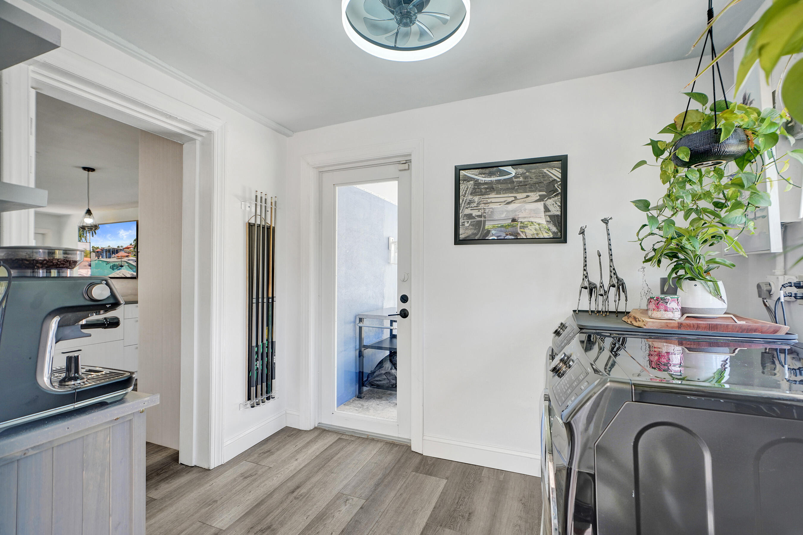 1221 SE 3rd Pompano Beach, FL 33060