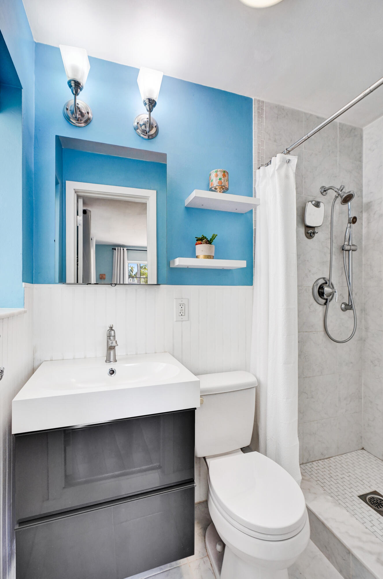 1221 SE 3rd Pompano Beach, FL 33060