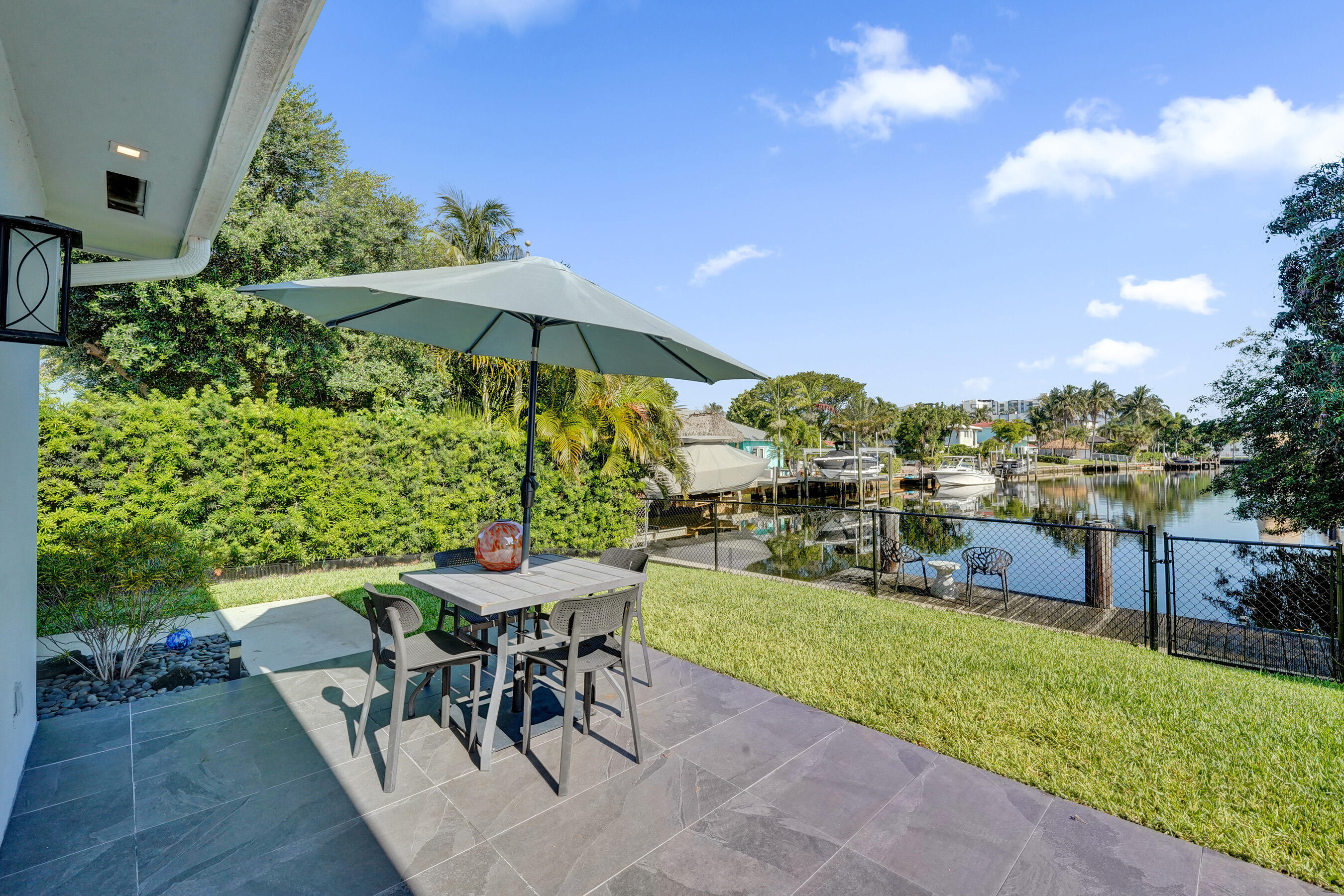 381 SE 3rd Pompano Beach, FL 33060