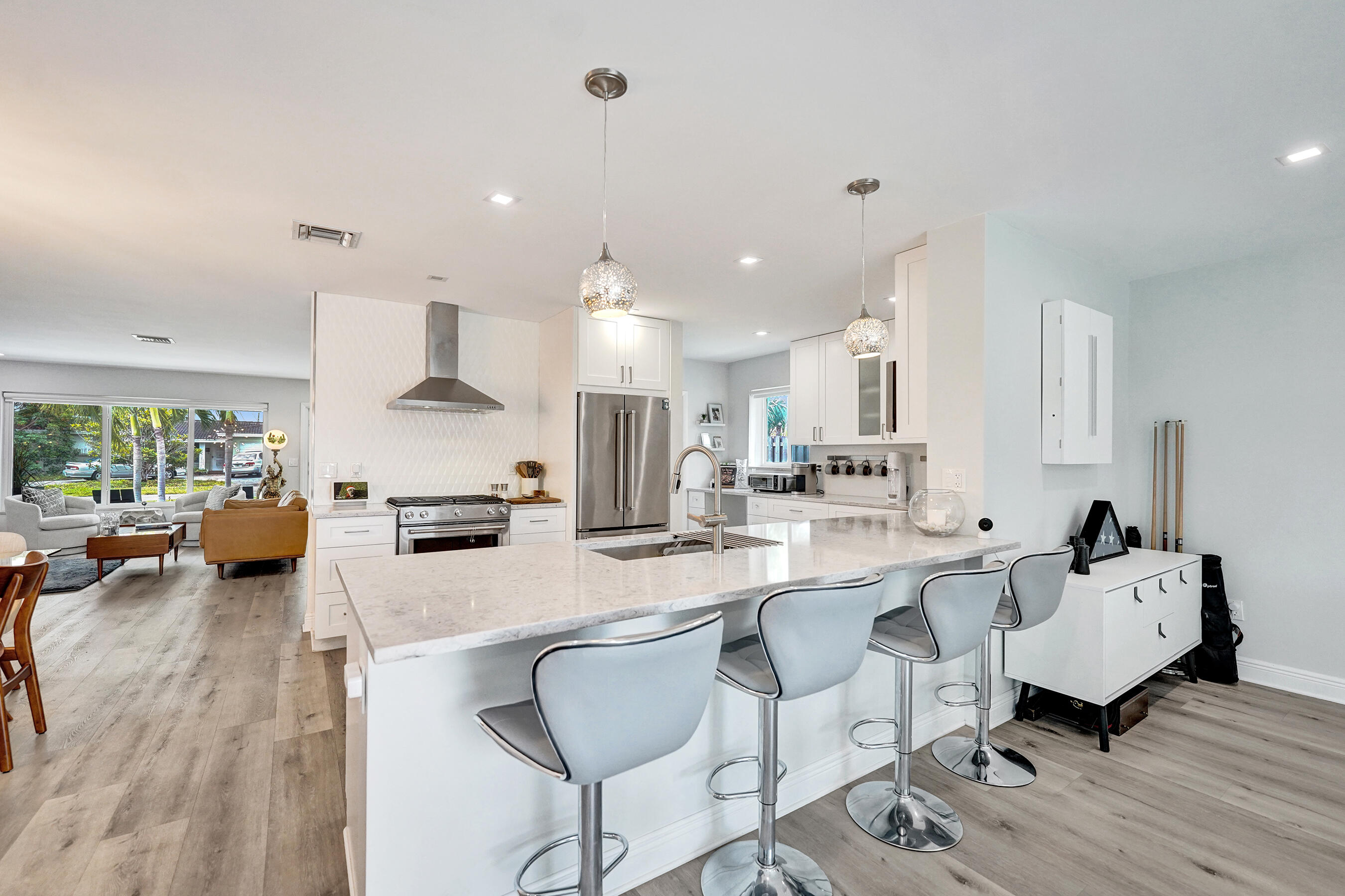 381 SE 3rd Pompano Beach, FL 33060